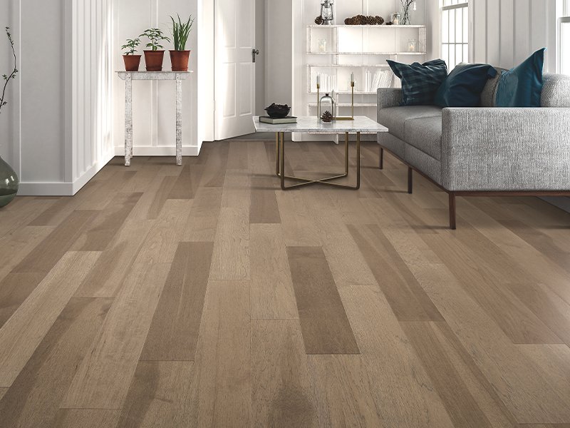 3 top luxury vinyl flooring styles